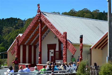 whakarewarewa living māori village